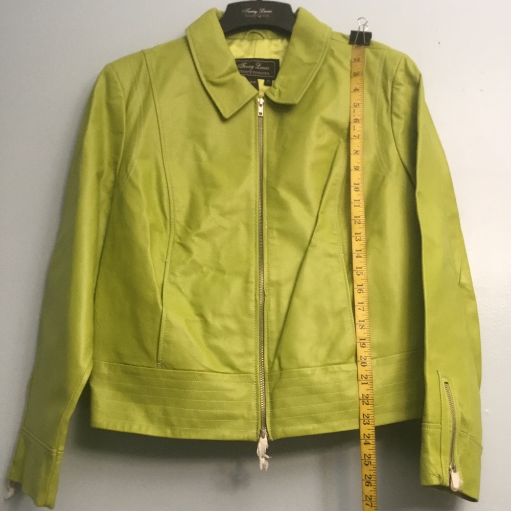 TERRY LEWIS Green Leather Cropped Jacket with Zipper - Picture 5 of 16
